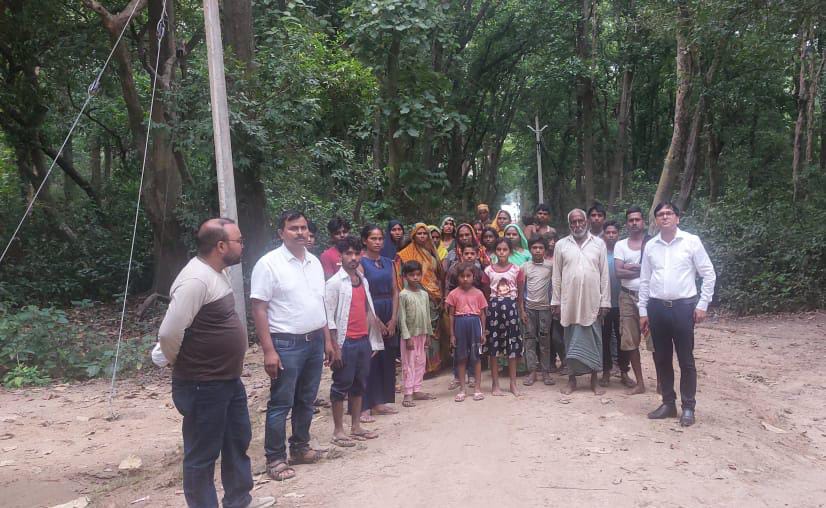 योगी सरकार की बड़ी उपलब्धि, अमृत काल में जगमगाया गोंडा का वनटांगिया गांव