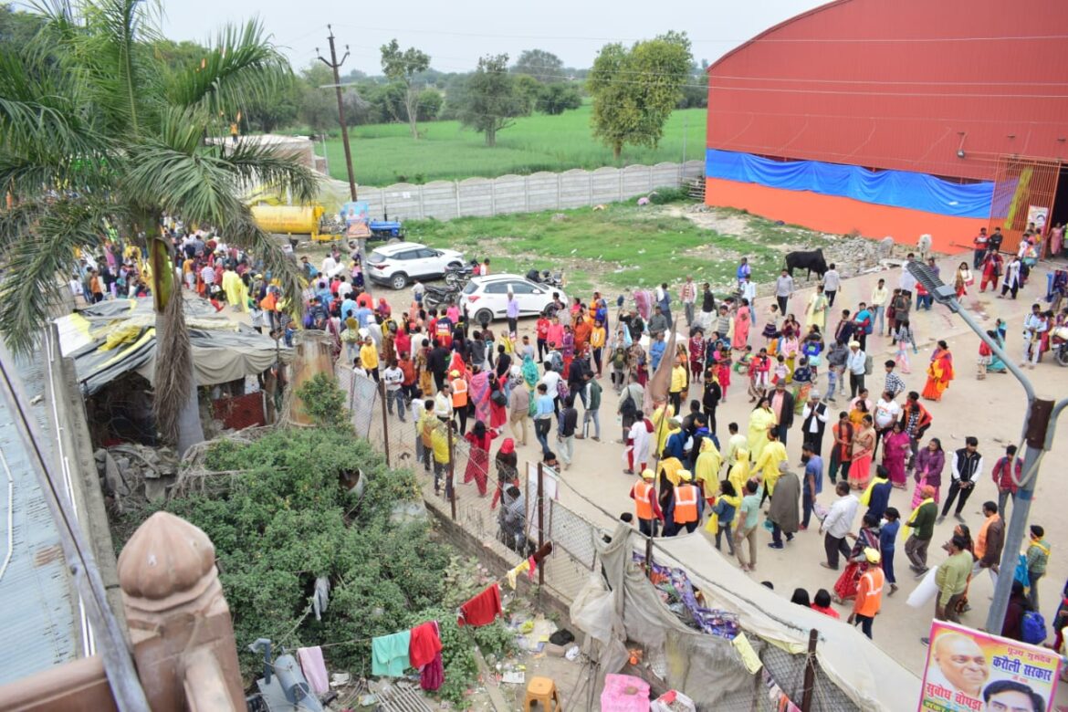 करौली शंकर महादेव के दर्शन को उमड़ा जन सैलाब