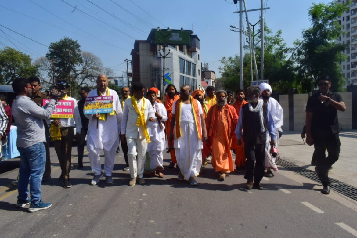 तपस पद यात्रा: करौली शंकर महादेव ने दिया ‘नशा मुक्त-शोक मुक्त व रोग मुक्त’ का संदेश 